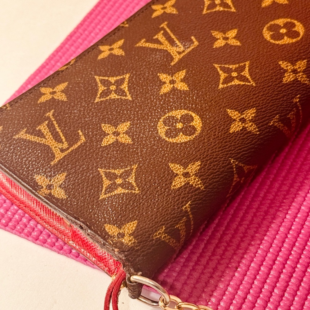 Louis Vuitton Brown Monogram Wallet - Picture 10 of 15